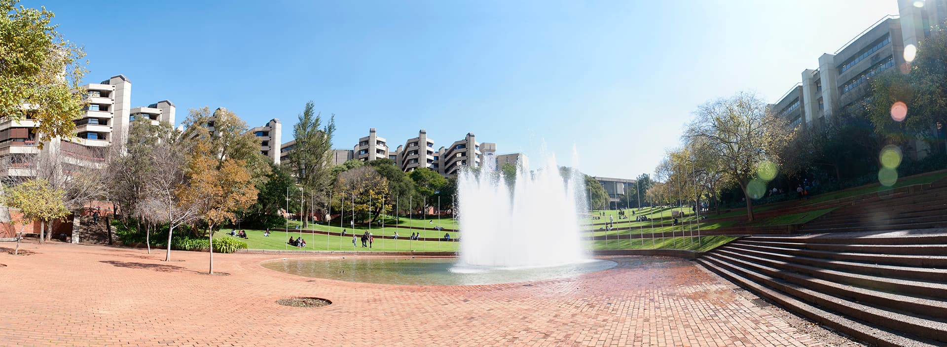 University of Johannesburg (UJ)